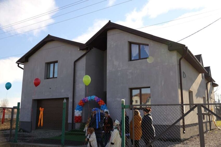 Новини України - В Україні підвищили виплати батькам-вихователям і прийомним батькам