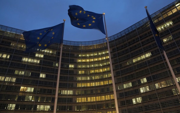 Новини світу - ЄС інвестує €1 млрд у впровадження штучного інтелекту в десяти галузях