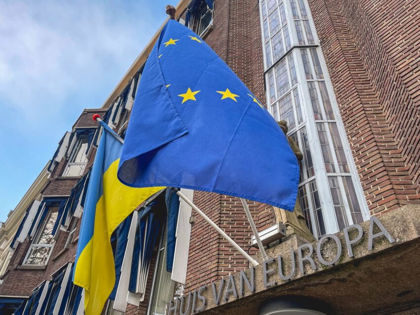 Новини України - ЄС наблизився до розв'язання проблеми репараційного "кредиту" Україні - ЗМІ