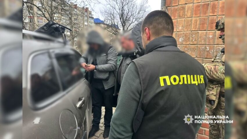 ДСР викрив посадовців одного з міжрегіональних управлінь Держпраці в системній корупції, - поліція