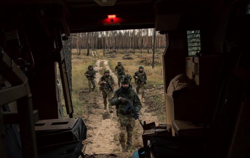 Новини України - Генштаб заявив про активні бої на п'яти напрямках