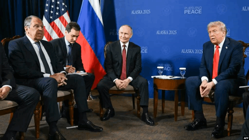 Новини України - Хід конем: чи хоче Путін примиритися з Трампом відставкою Лаврова