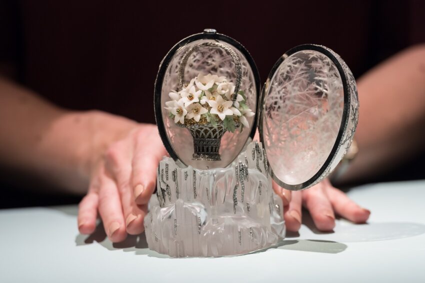 Новини світу - Легендарне Зимове яйце Фаберже знову виставляють на аукціон