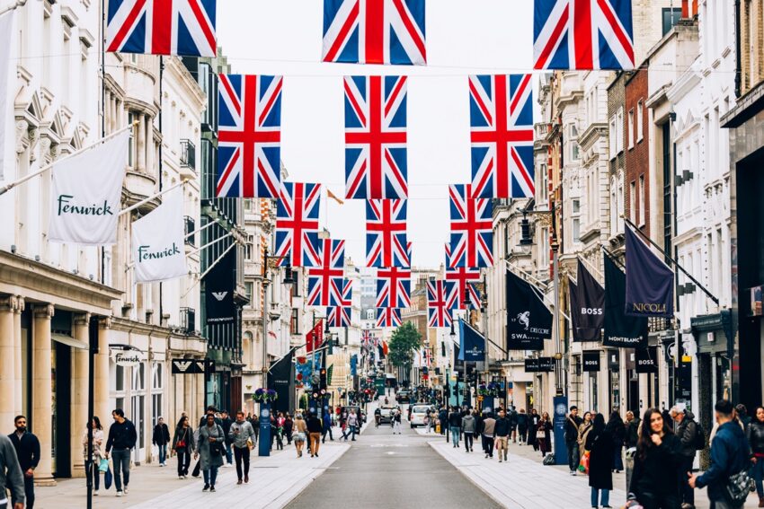 Новини бізнесу - Лондонську Нью-Бонд-стріт очолила рейтинг найдорожчих торгових вулиць