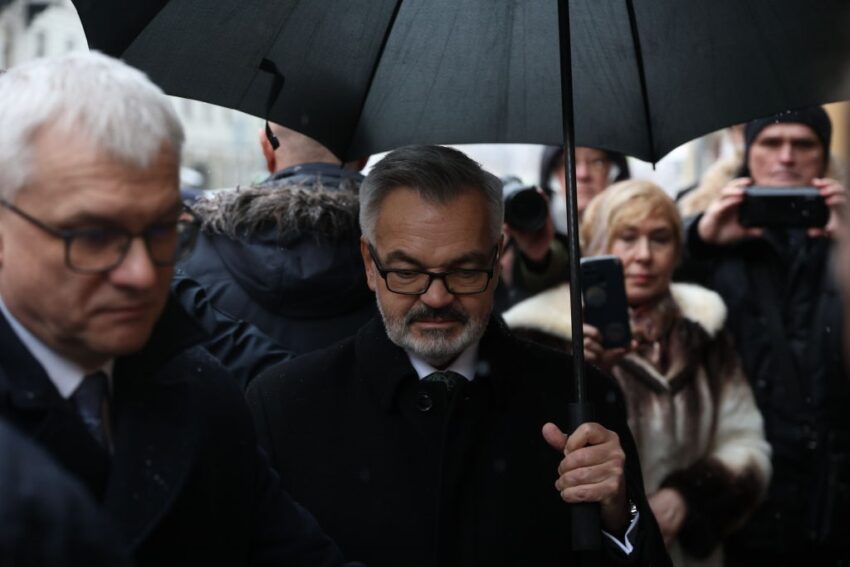 Новини світу - В Росії напали на посла Польщі