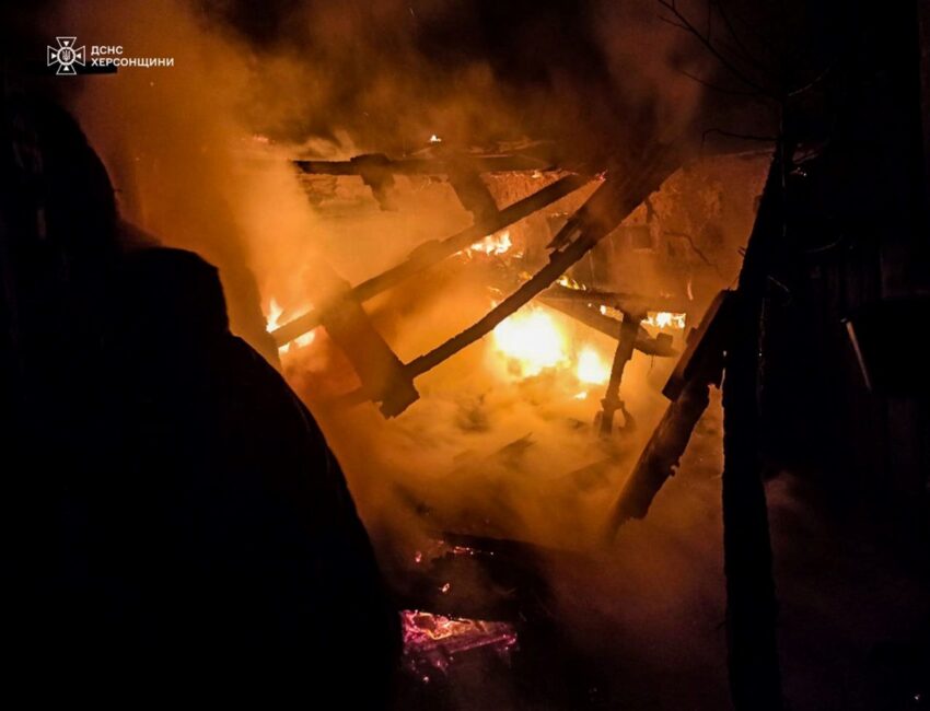 Новини України - Відомі наслідки нічного обстрілу у Херсоні