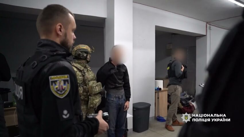 Поліція викрила мережу шахрайських call-центрів, яка ошукала громадян ЄС на 50 мільйонів