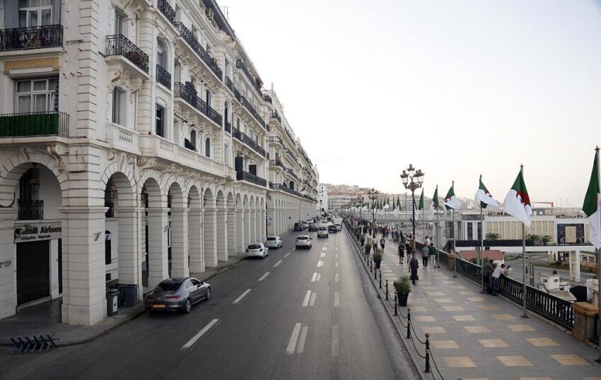 Новини світу - Алжир вимагає у Франції репарації "за злочини колоніалізму"