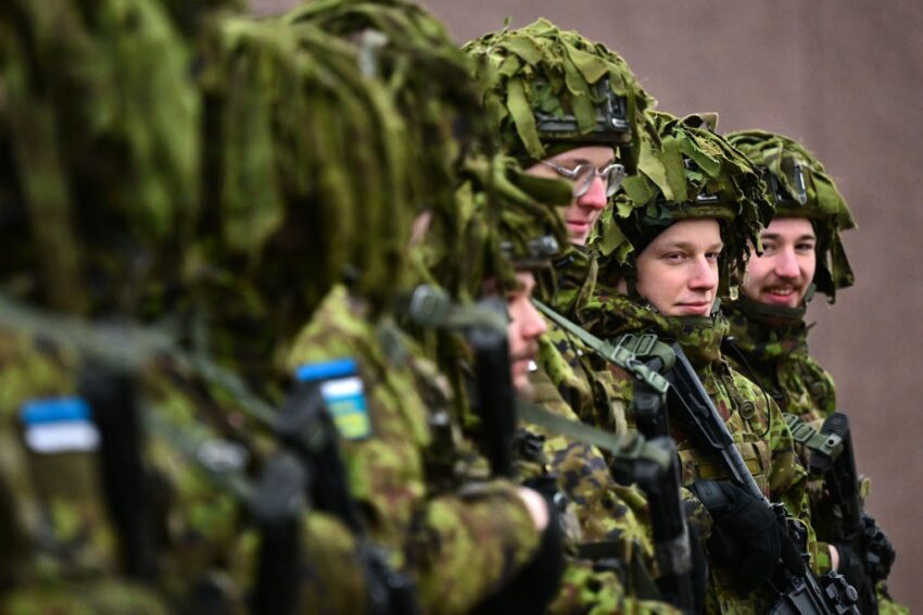 Новини світу - Естонія збільшить призов з 2027 року