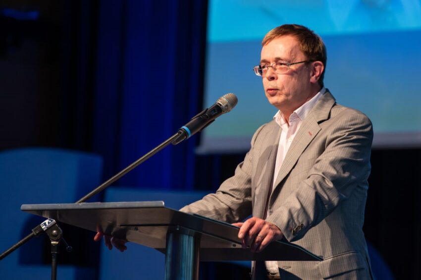 Новини України - Україна скасувала візит євродепутатів через проросійського політика - ЗМІ