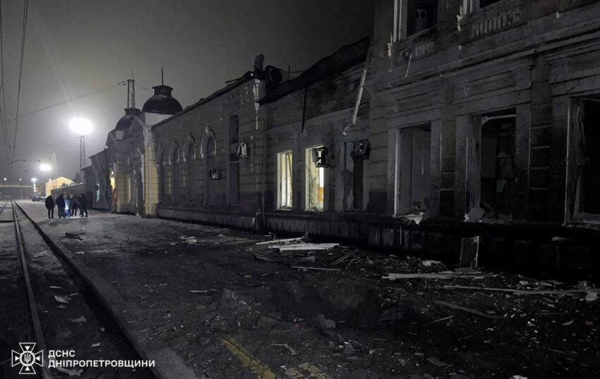 Новини України - Укрзалізниця попередила про затримку низки поїздів