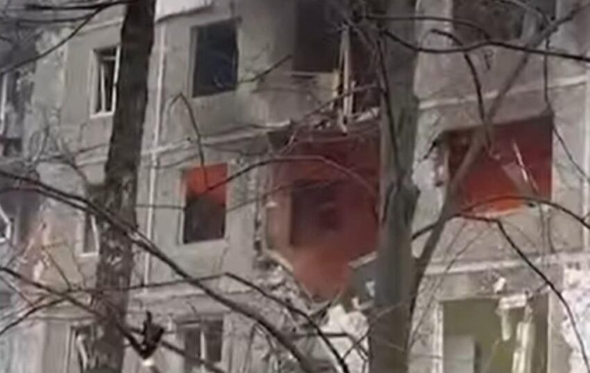 Новини України - В Чернігові дрон поцілив по багатоповерхівці: є загиблі