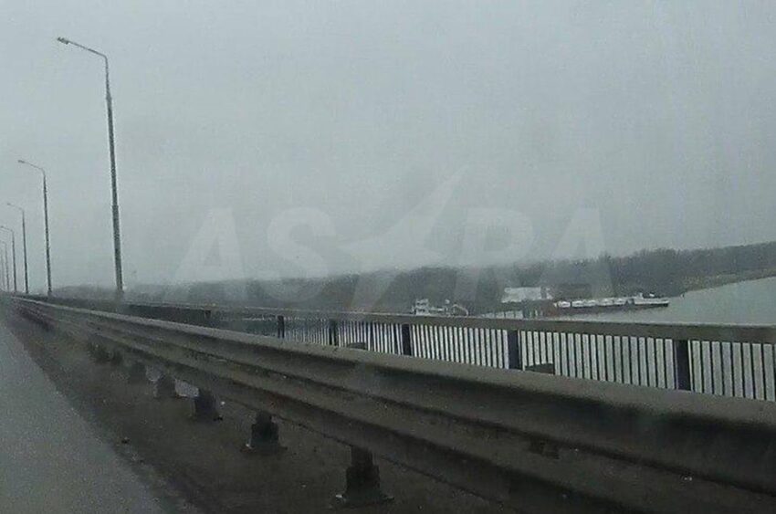 Новини світу - В Ростові почав тонути атакований дронами "тіньовий" танкер РФ - ЗМІ