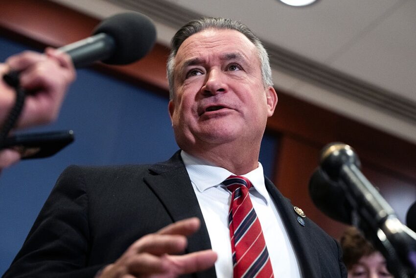 Новини світу - В США розкритикували реакцію Трампа на заяву РФ