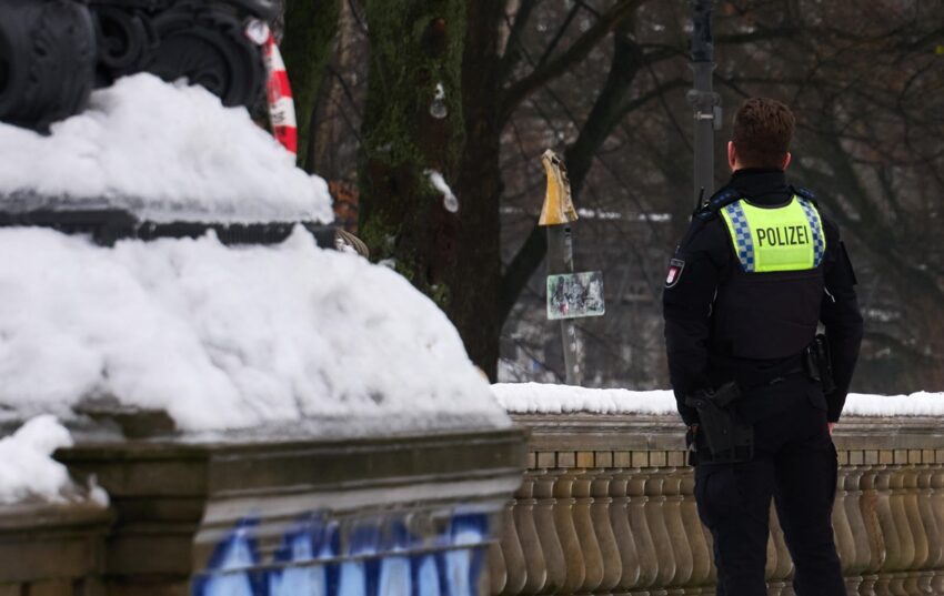 Новини світу - Підрив посилок: в Німеччині затримали українців, завербованих Росією