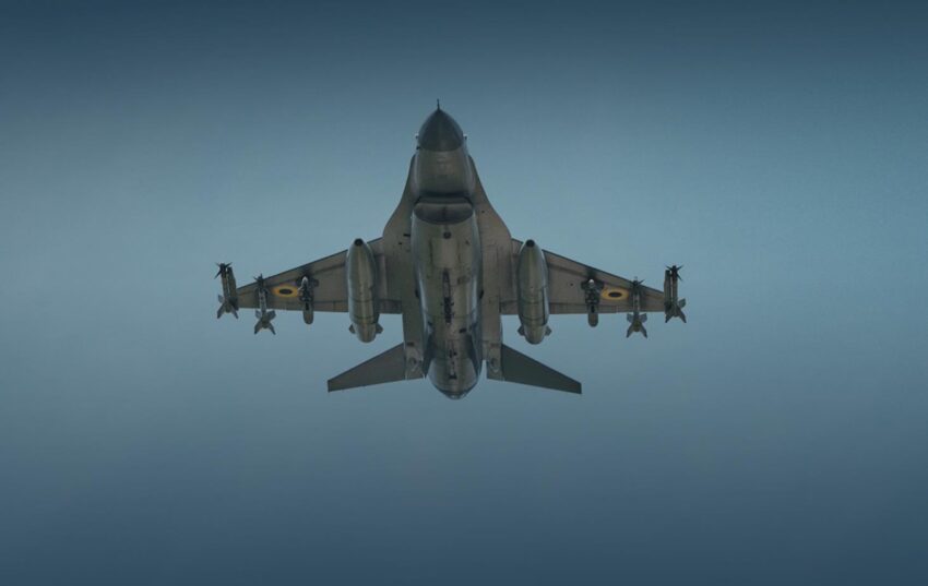 Новини України - ППО відбила атаку реактивних "шахедів" на Київ