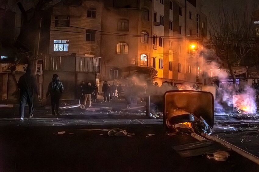 Новини світу - В Ірані заявили про 12 тисяч жертв репресій